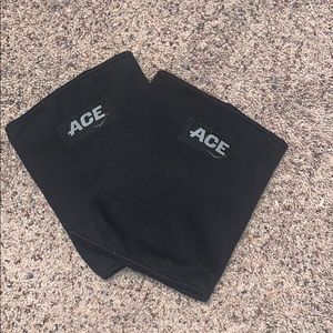 ACE Knee Pads